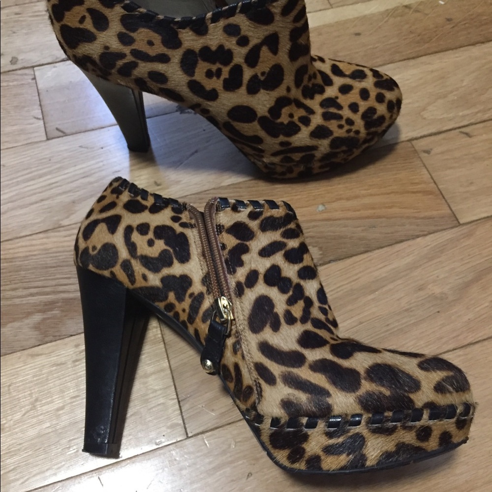 What For leopard print heels